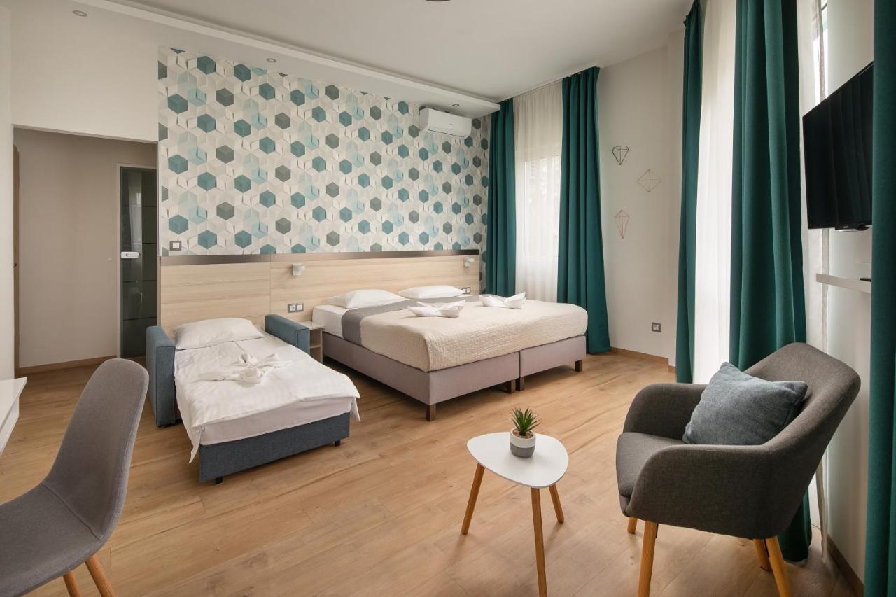 Kristaly Hotel Keszthely Exterior photo